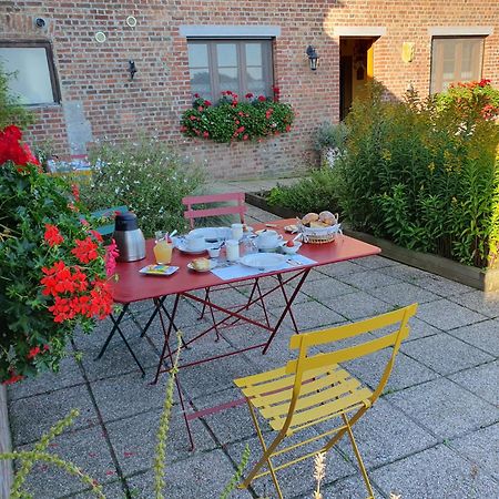 Les Mout'Anes Bed and Breakfast Saint-Hilaire-sur-Helpe Buitenkant foto