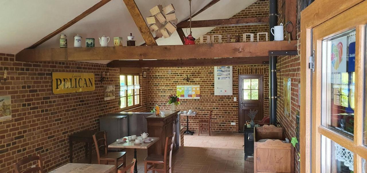 Les Mout'Anes Bed and Breakfast Saint-Hilaire-sur-Helpe Buitenkant foto